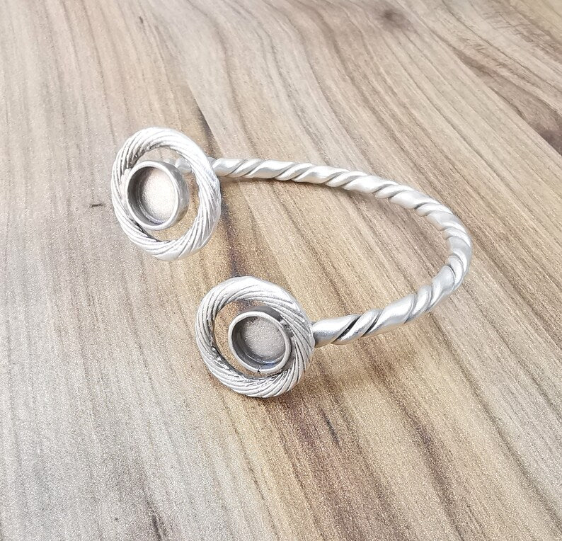 Folded Bracelet Bezel Cuff Blank Resin Mountings Cabochon Base Settings Antique Silver Plated Brass Adjustable Bracelet (8mm Bezel) G33637