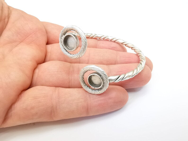 Folded Bracelet Bezel Cuff Blank Resin Mountings Cabochon Base Settings Antique Silver Plated Brass Adjustable Bracelet (8mm Bezel) G33637