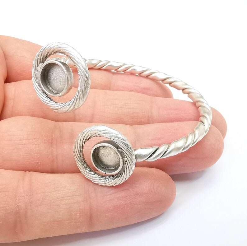 Folded Bracelet Bezel Cuff Blank Resin Mountings Cabochon Base Settings Antique Silver Plated Brass Adjustable Bracelet (8mm Bezel) G33637