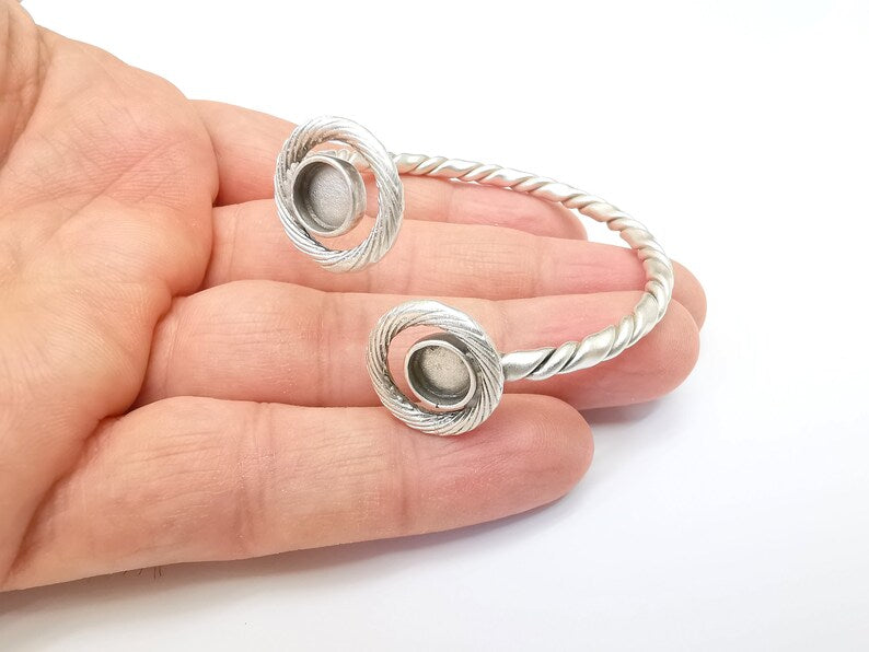 Folded Bracelet Bezel Cuff Blank Resin Mountings Cabochon Base Settings Antique Silver Plated Brass Adjustable Bracelet (8mm Bezel) G33637