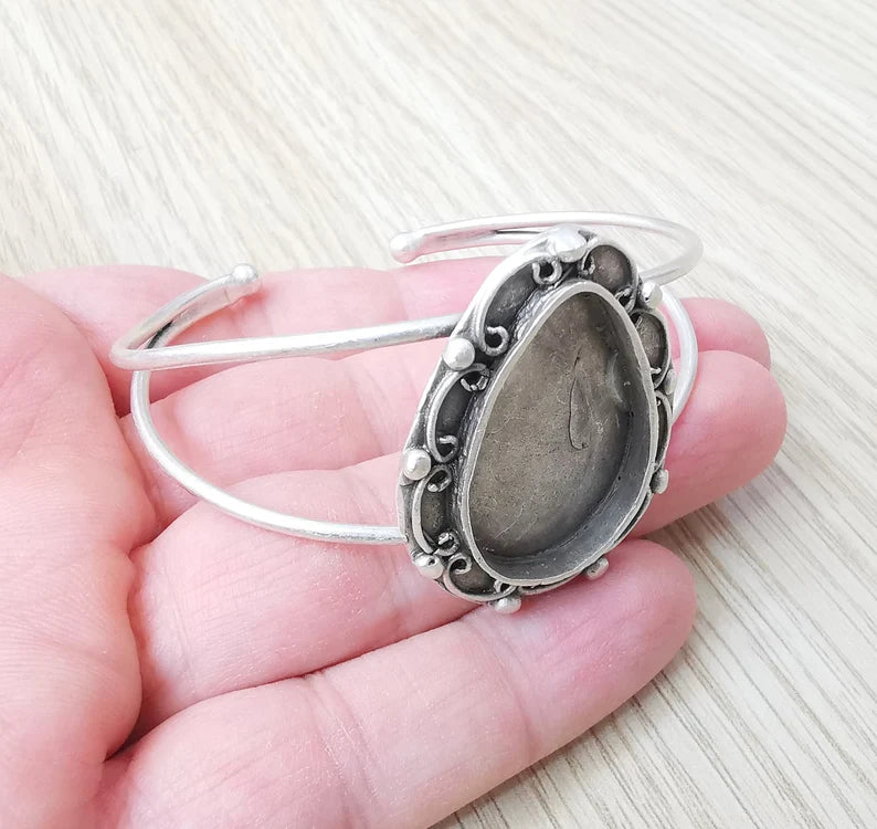 Bracelet Bezel Cuff Blank Resin Mountings Cabochon Base Settings Antique Silver Plated Brass Adjustable Bracelet (30x20mm) G33638