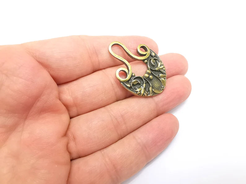 Antique Bronze Flower Dangle Charm Antique Bronze Plated Charms (38x28mm) G33657