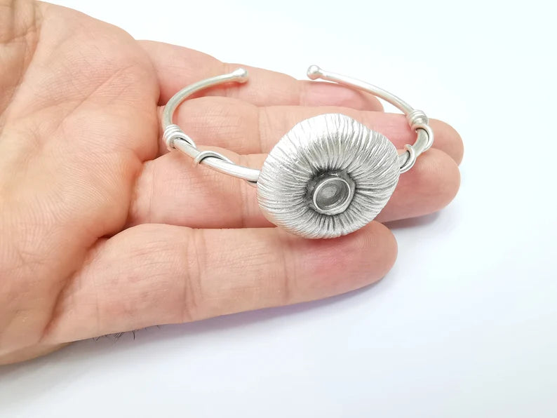 Wire Bracelet Bezel Cuff Blank Resin Mountings Cabochon Base Setting Antique Silver Plated Brass Adjustable Bracelet Bezel (6mm) G33762