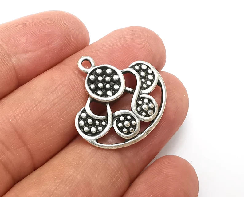 2 Antique Silver Charms, Dangle Charms, Antique Silver Plated (26x25mm) G33772