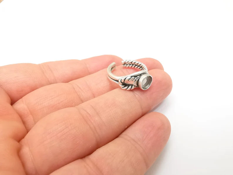 Silver Ring Blank Setting, Cabochon Mounting, Adjustable Resin Ring Bezels, Antique Silver Plated Ring Base (6mm) G33796