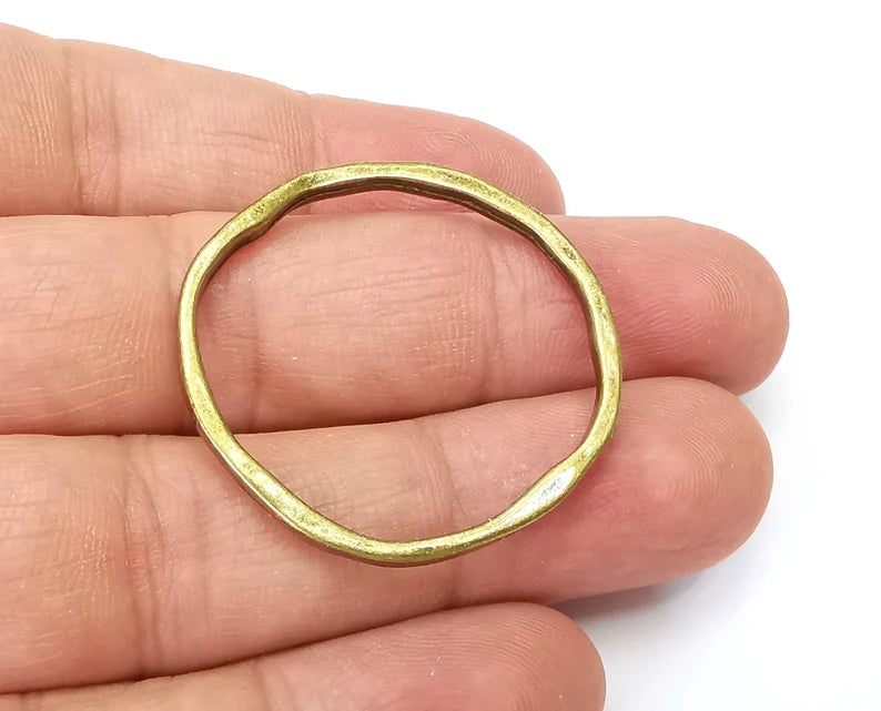 2 Round Circle Jewelry Findings Antique Bronze Plated Organic Shape Pendant (36mm) G33806