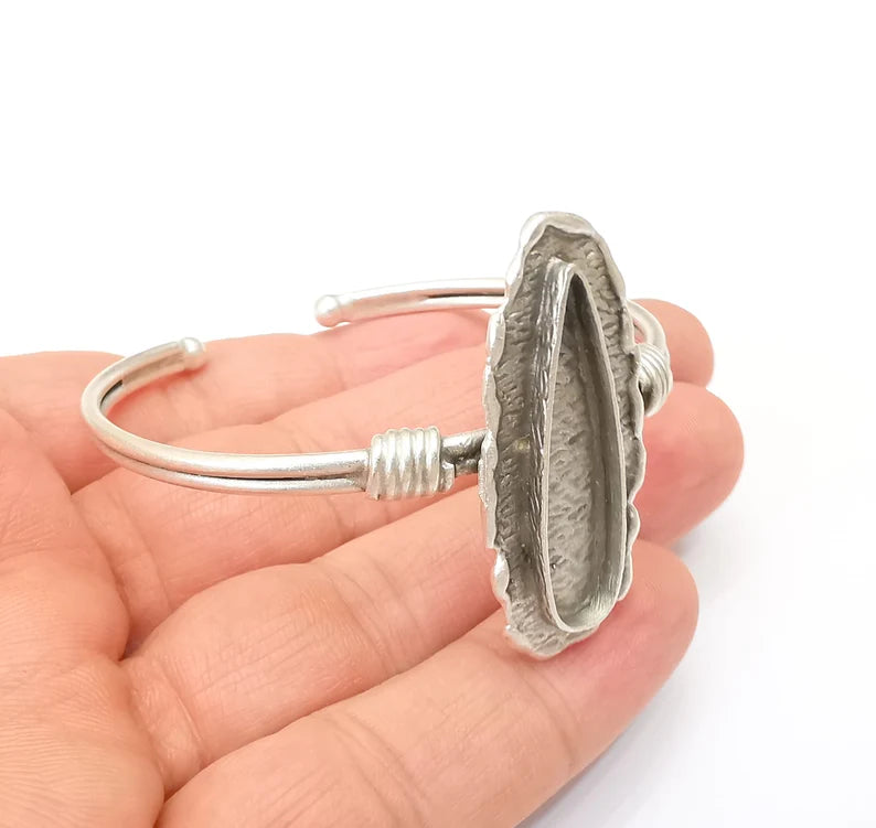 Bracelet Bezel Cuff Blank Resin Mountings Cabochon Base Settings Antique Silver Plated Brass Adjustable Bracelet Bezel (33x8mm) G33714