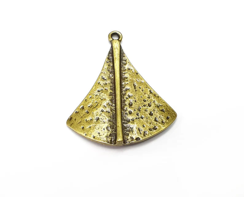 Hammered Charms, Antique Bronze Plated Charms (48x39mm) G33725