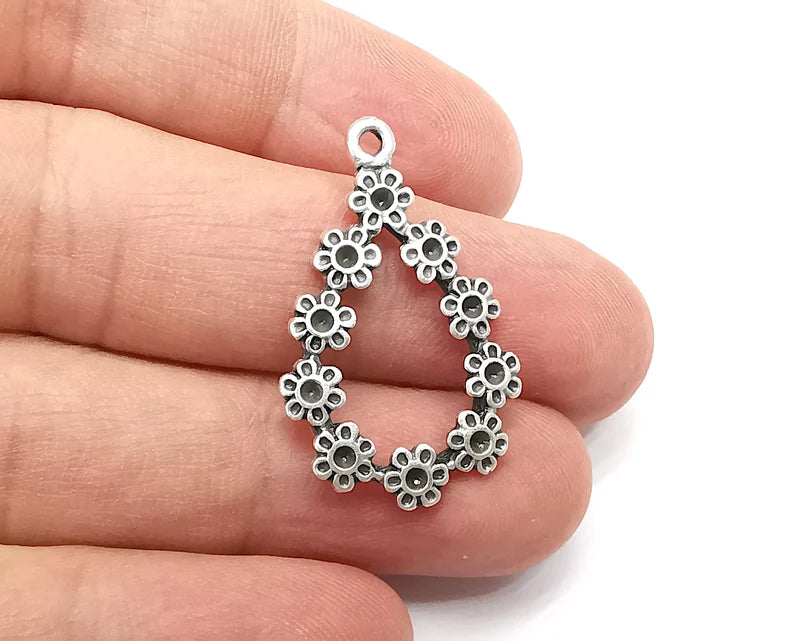 2 Flowers Drop Charms, Antique Silver Plated Dangle Charms (33x20mm) G33732