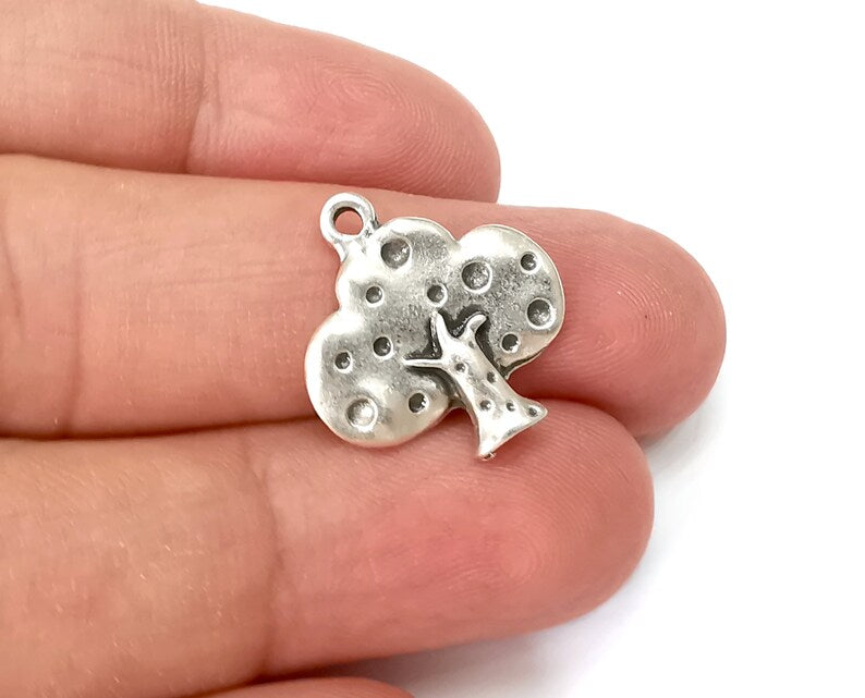4 Tree Charms Antique Silver Plated Charms (21x20mm) G33842