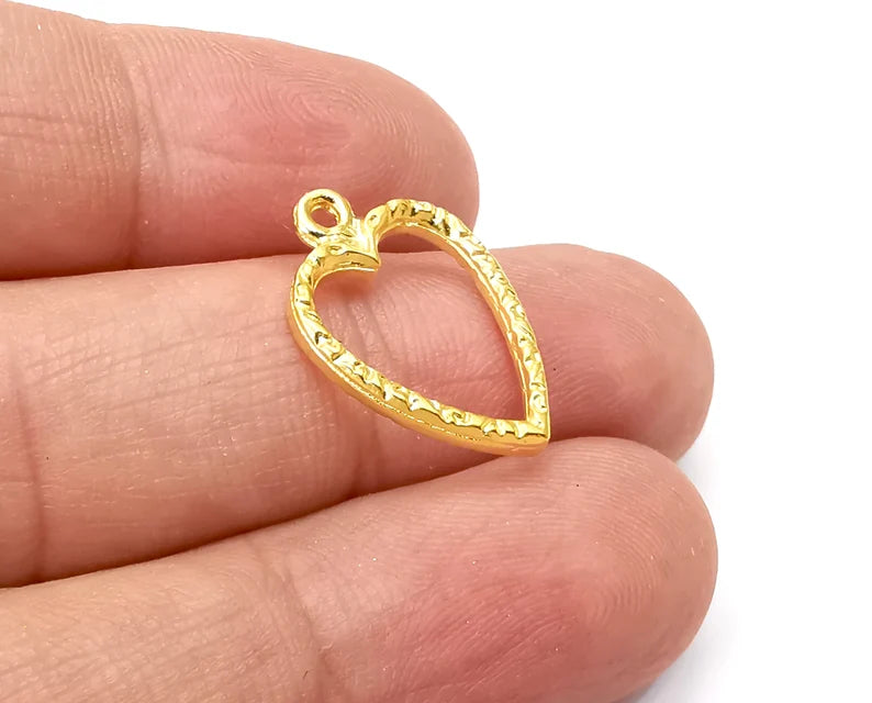 4 Heart Charms Gold Plated Charm (21x14mm) G33751
