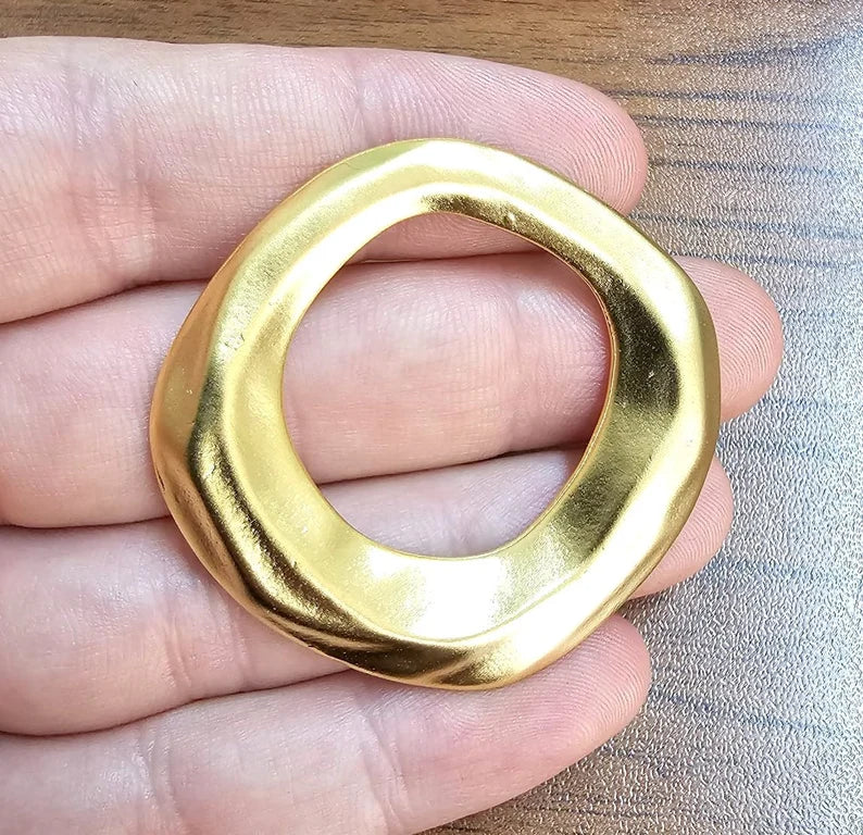 Organic Hammered Gold Circle Gold Plated Findings (48x46mm) G33773