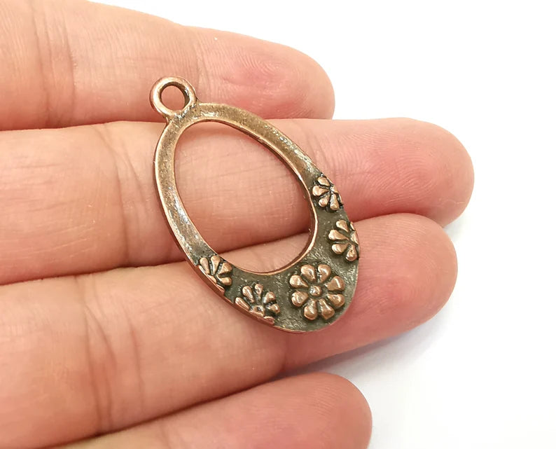 2 Flower Charms Antique Copper Plated Charms (38x22mm) G33874