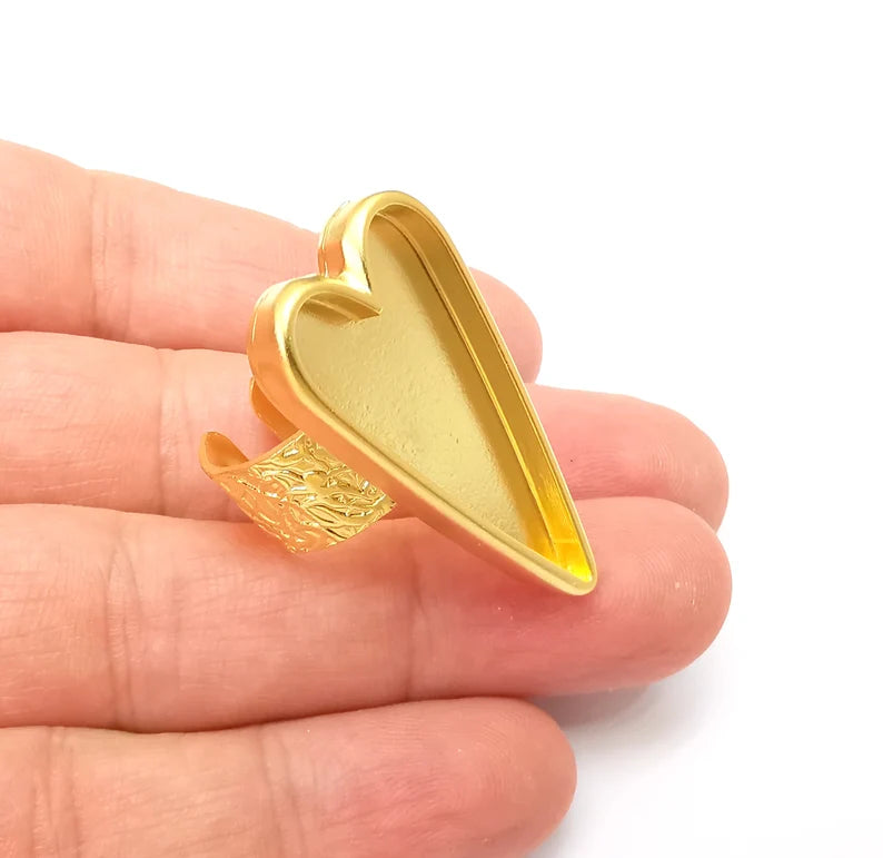 Heart Ring Blank Settings, Cabochon Mounting, Adjustable Gold Plated Resin Ring Base, Inlay Ring, Mosaic Epoxy Bezel Ring (34x15mm) G33795