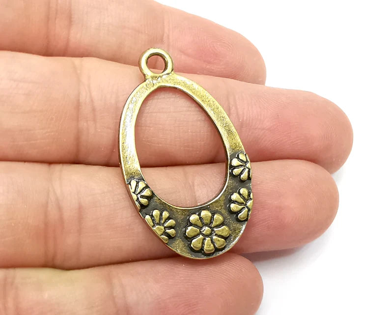 2 Flower Charms Antique Bronze Plated Charms (38x22mm) G33887