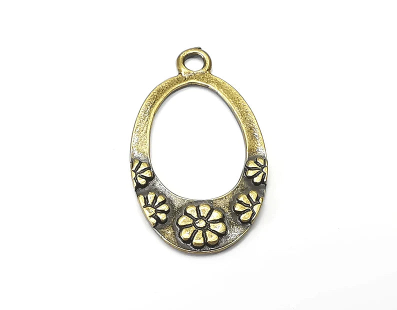 2 Flower Charms Antique Bronze Plated Charms (38x22mm) G33887