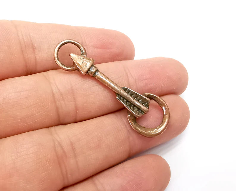 2 Arrow Charms, Dangle Charms Antique Copper Plated (47x15mm) G33892