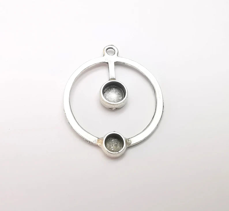 Round Charm Bezel, Resin Blank, inlay Mounting, Mosaic Pendant Frame, Cabochon Base Setting,Antique Silver Plated (8 and 6mm) G33835