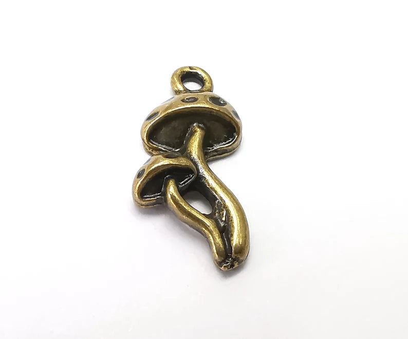 5 Mushrooms Charms Antique Bronze Plated Charms (21x12mm) G33908