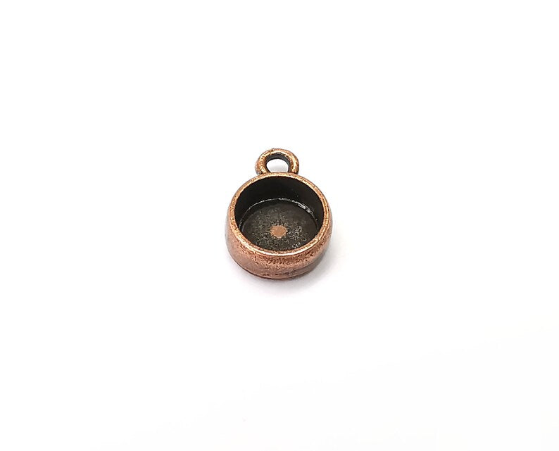 5 Round Pendant Blanks, Resin Bezel Bases, Mosaic Mountings, Dry flower Frame, Polymer Clay base, Antique Copper Plated (8mm) G33919