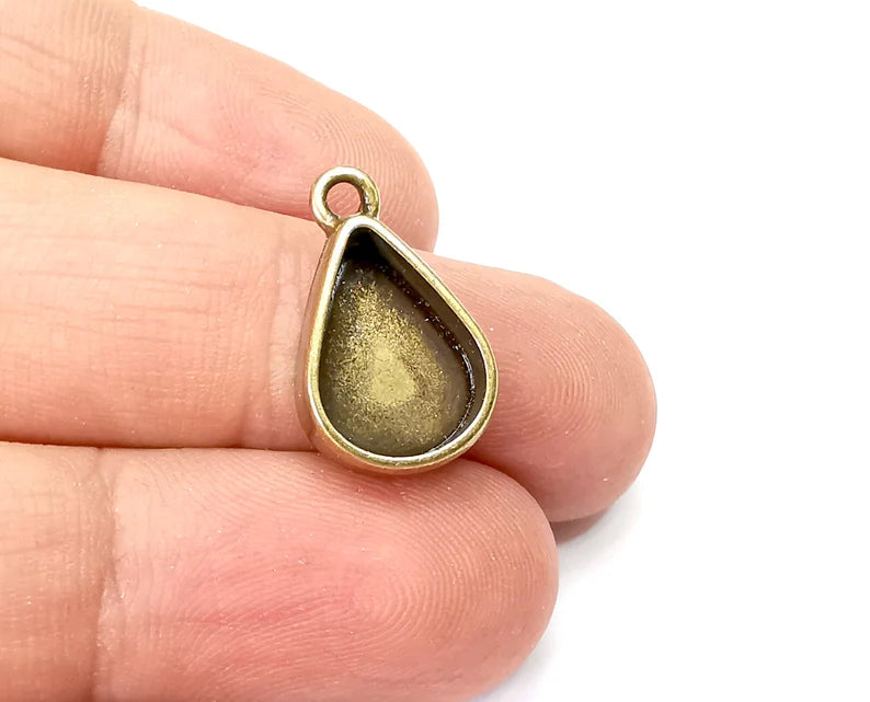 5 Drop Pendant Blanks, Resin Bezel Bases, Mosaic Mountings, Dry flower Frame, Polymer Clay base, Antique Bronze Plated (14x10mm) G33865