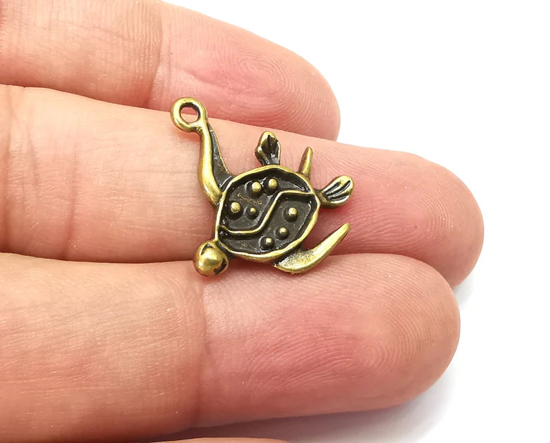 5 Sea Turtle Charms Antique Bronze Plated Nautical Charms, Earring Dangle Components (23x20mm) G33952