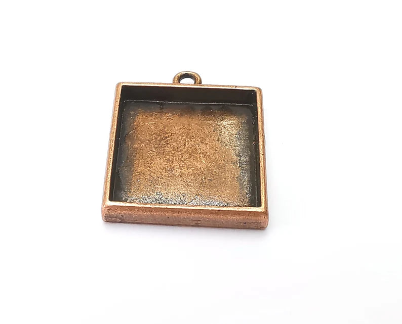 2 Square Pendant Blanks, Resin Bezel Bases, Mosaic Mountings, Dry flower Frame, Polymer Clay base, Antique Copper Plated (20mm) G33918