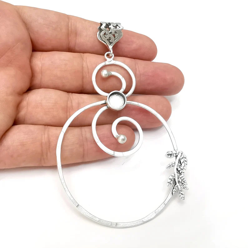 Swirl Pendant Base Setting Bezel Blank Antique Silver Plated Brass Pendant (100mm) (8mm blank) G34042