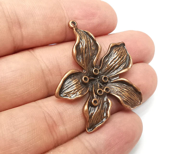 Flowers Charms, Antique Copper Plated Pendant (42x37mm) G34001
