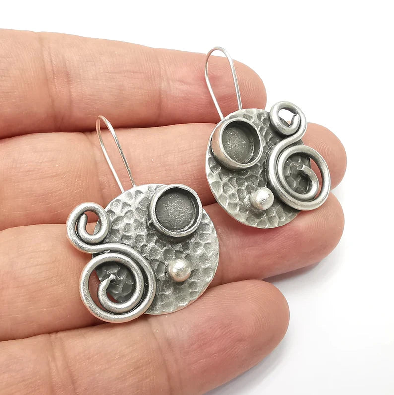 Swirl Earring, Dangle Earring Blank, Antique Silver Plated Brass Earring Base (8mm blanks ) G34081