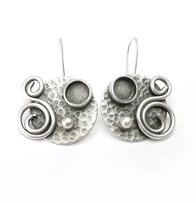 Swirl Earring, Dangle Earring Blank, Antique Silver Plated Brass Earring Base (8mm blanks ) G34081