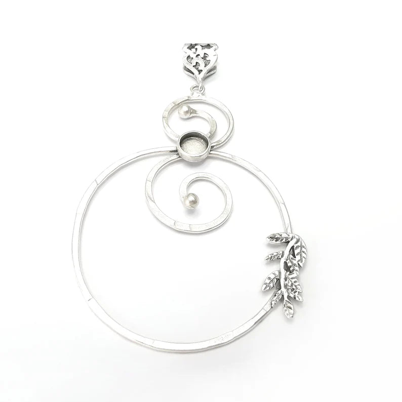 Swirl Pendant Base Setting Bezel Blank Antique Silver Plated Brass Pendant (100mm) (8mm blank) G34042