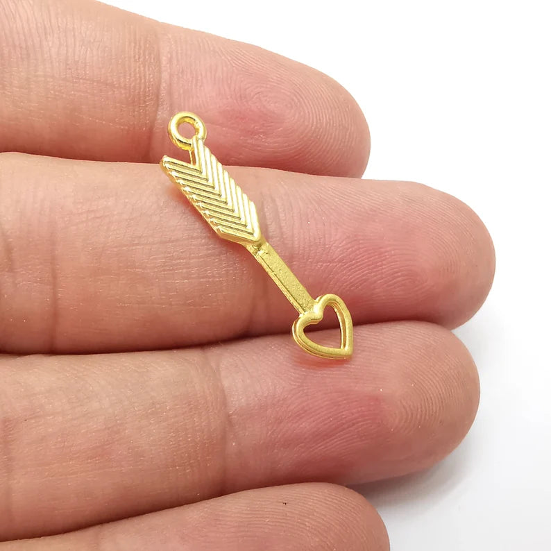 4 Arrow Heart Charms Gold Plated Charms DIY Charms (29x7mm) G34066