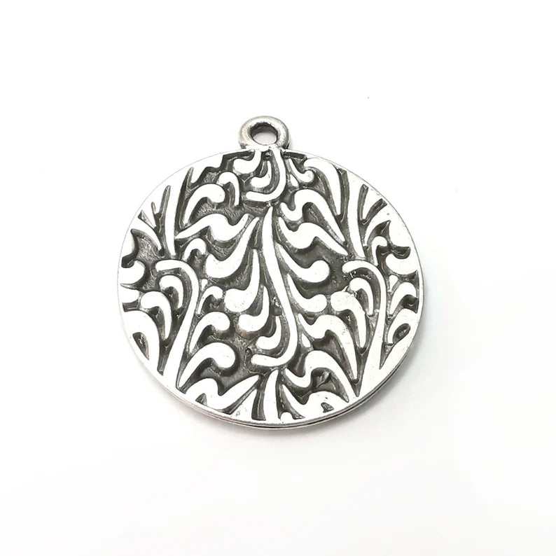 Silver Charms, Antique Silver Plated Pendant (40x34mm) G34132