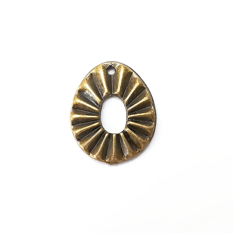 Oval Ribbed Charms, Antique Bronze Plated Dangle Charms (25x20mm) G34147