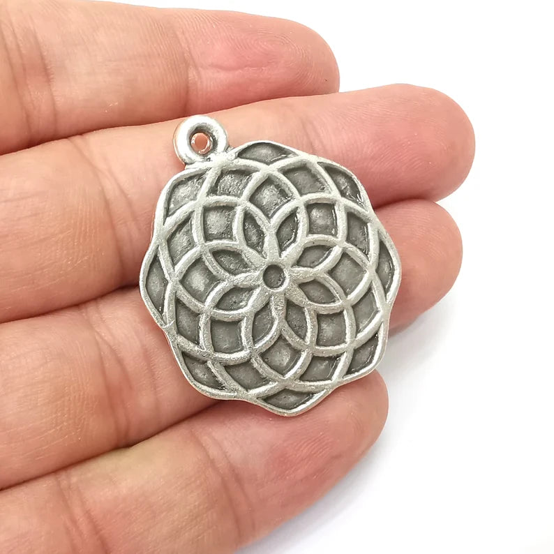 Flower Charms, Antique Silver Plated (37x32mm) G34095