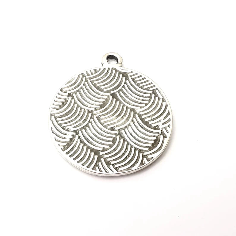 Round Charms, Antique Silver Plated (40x34mm) G34169