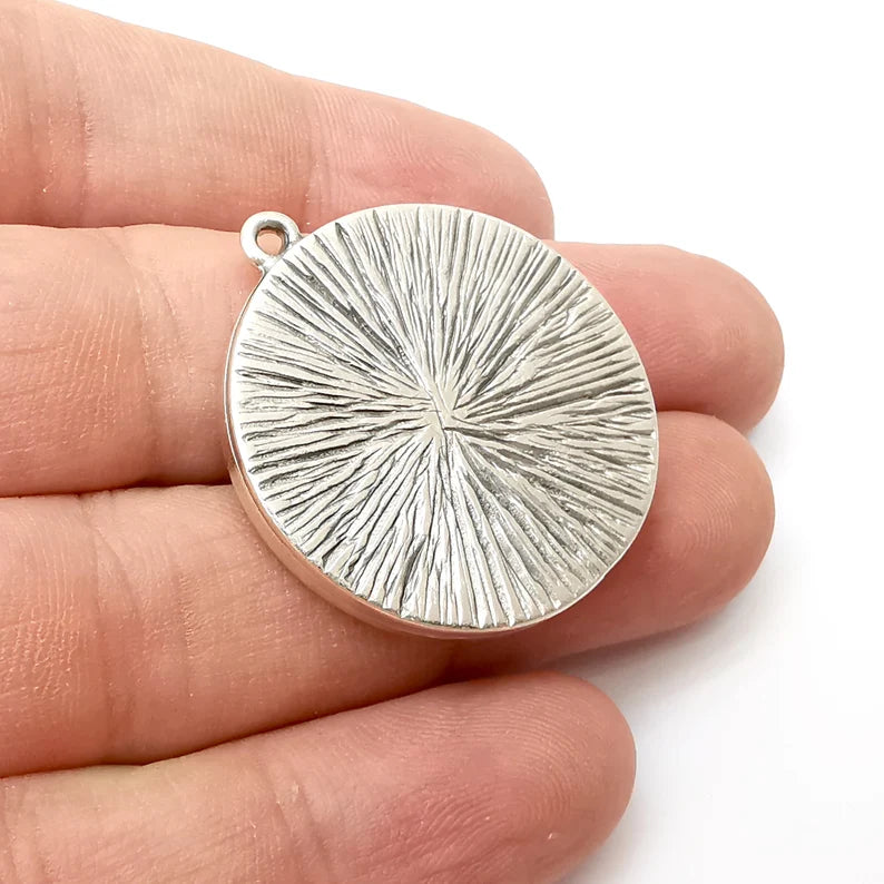 Round Pendant Blanks, Resin Bezel Bases, Mosaic Mountings, Dry flower Frame, Polymer Clay base, Antique Silver Plated (30mm) G34182