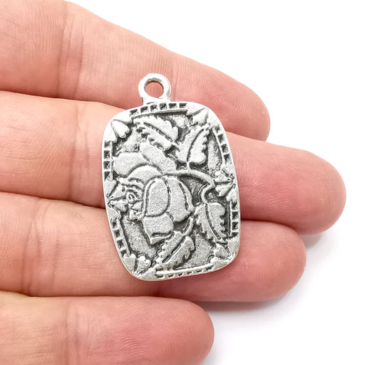Flower Charms, Antique Silver Plated Pendant (39x26mm) G34120