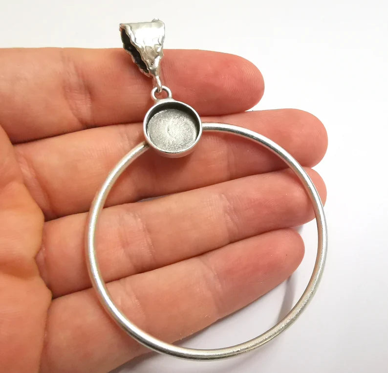 Circles Hammered Dangle Pendant Base Setting Bezel Blank Antique Silver Plated Brass Pendant (78x55 mm) (12mm blanks) G34194