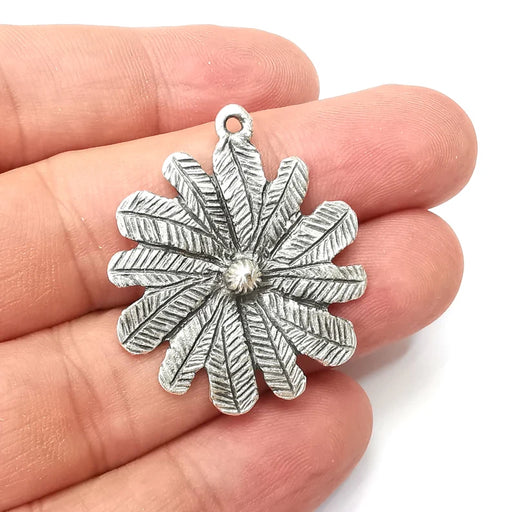 Flower Charms, Antique Silver Plated Dangle Charms (38x32mm) G34127