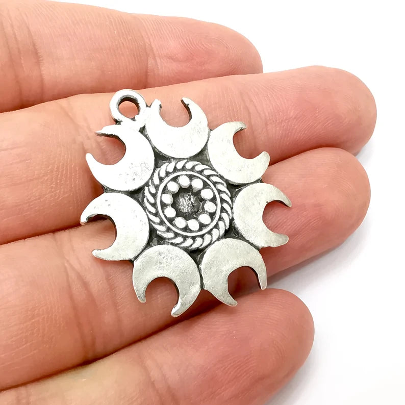 Crescent Moon Round Charms, Antique Silver Plated (37x32mm) G34202