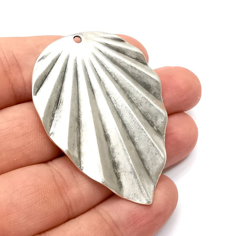 Scallop Charms Antique Silver Plated Charms (57x41mm) G34143