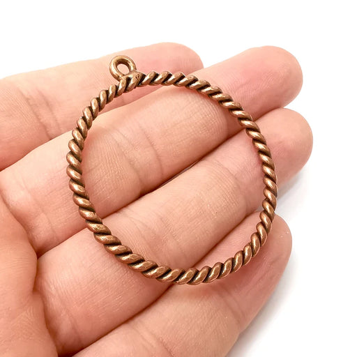 Twisted Round Circle Jewelry Findings Antique Copper Plated Pendant (52x46mm) G34158