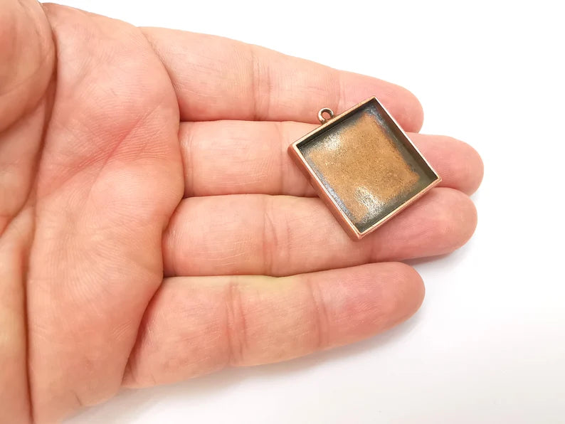 Square Pendant Blanks, Resin Bezel Bases, Mosaic Mountings, Dry flower Frame, Polymer Clay base, Antique Copper Plated (25mm) G34230