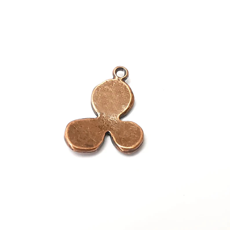 5 Flower Charms Antique Copper Plated Charm (22x16mm) G34242