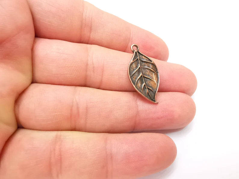 5 Leaf Charms, Antique Copper Plated Charms (28x14mm) G34244
