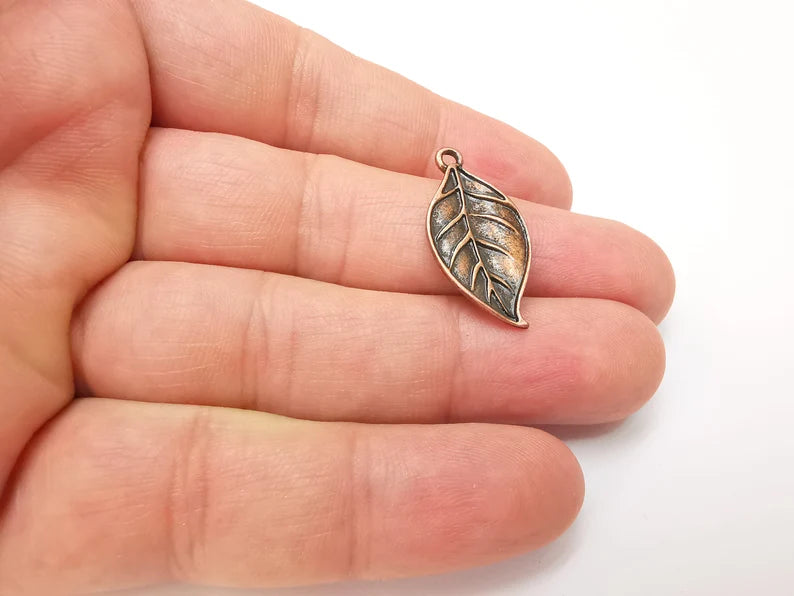 5 Leaf Charms, Antique Copper Plated Charms (28x14mm) G34244