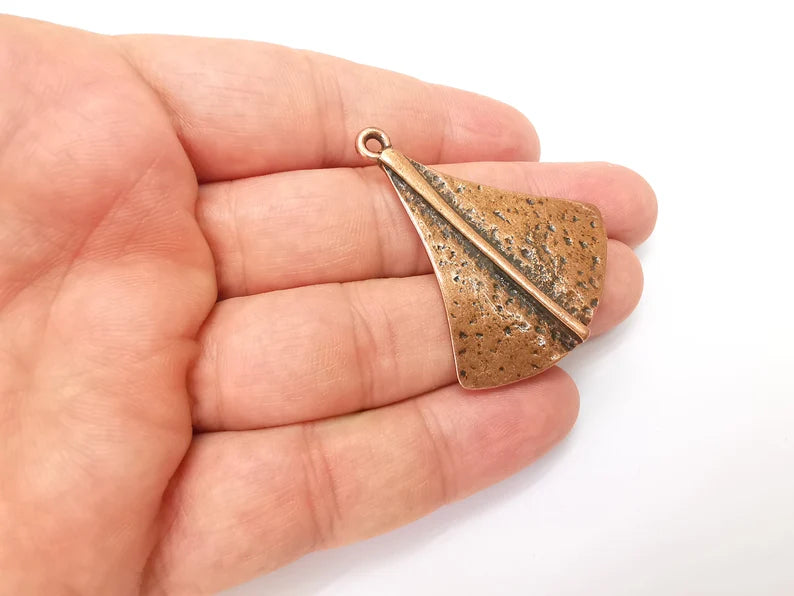 Hammered Dangle Pendant, Antique Copper Plated (47x39mm) G34246