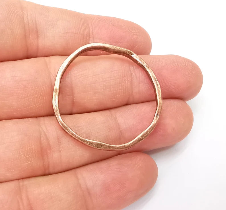 2 Round Circle Jewelry Findings Antique Copper Plated Organic Shape Pendant (36mm) G34248